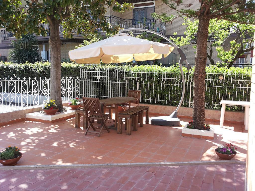 Rome Apartment D'Amata Τσιαμπίνο Δωμάτιο φωτογραφία